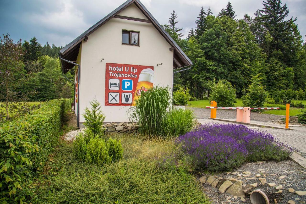 Hotel U Lip Trojanovice Frenstat pod Radhostem Luaran gambar